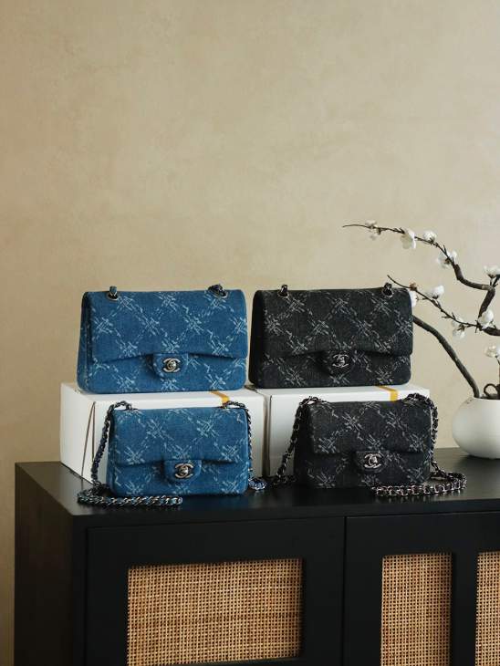 Picture of Chanel Handbags 2 _SKUfw239825336fw